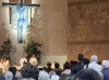 “Gesù non fa preferenze”: il vescovo "sposa" l'impostura queer