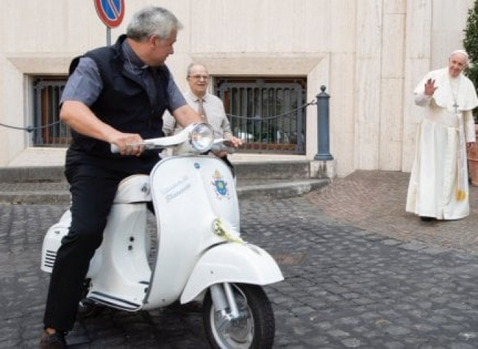 Il cardinale Krajevski in Vaticano con Papa Francesco