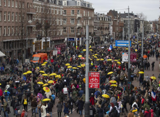 No al regime sanitario, c'è un'Europa che protesta