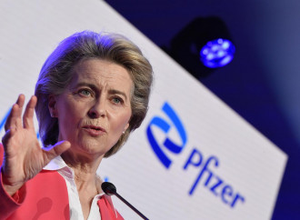 Pfizergate, l'indagine europea inguaia la von der Leyen