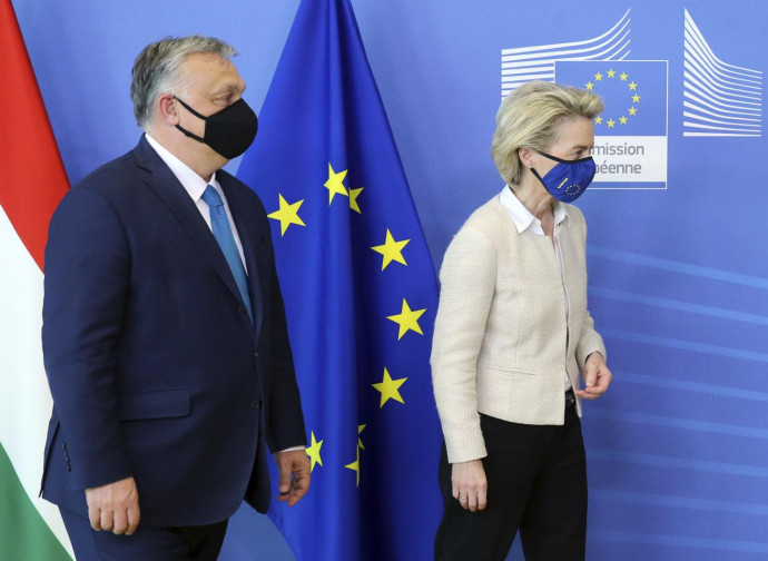 Orban e von der Leyen_23 apr 2021