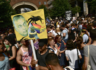 L’Ungheria difende la verità sui due sessi. E tutti l’attaccano