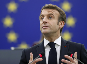 L’aborto e il mondo (black) voluto da Macron