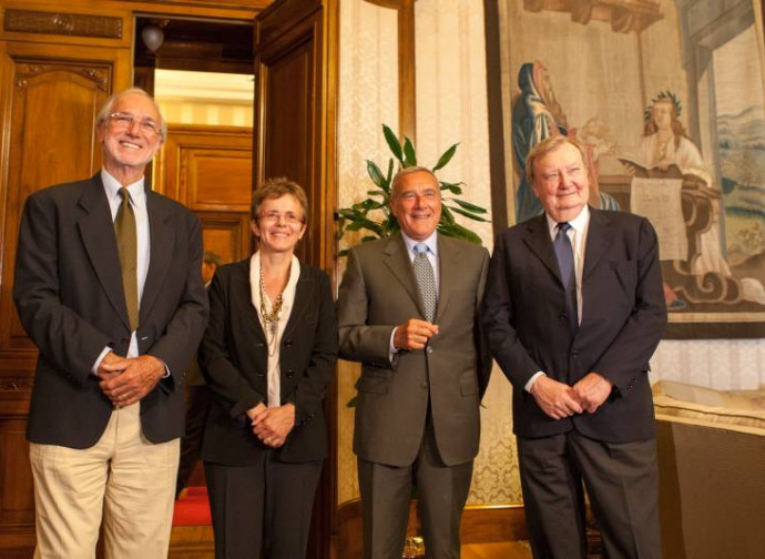 I senatori a vita Piano, Cattaneo e Rubbia con il presidente Grasso I senatori a vita Piano, Cattaneo e Rubbia con il presidente Grasso