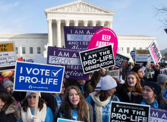 Aborto a rischio: legge al vaglio della Corte Suprema