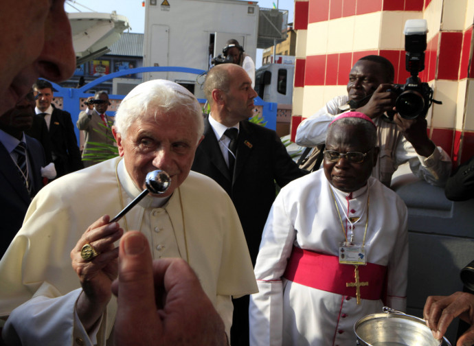 Benedetto XVI nel Benin (2011, Ap-LaPresse)