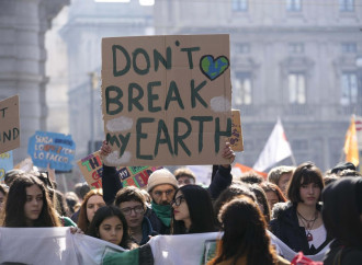 Resistere, da cattolici, all'ideologia climatista del socialismo verde