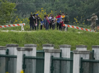 «I governi socialisti fomentano le migrazioni per destabilizzare»