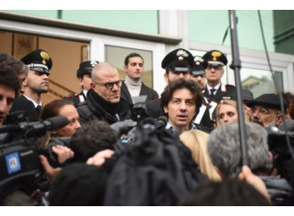 Fragili equilibrismi, ma Cappato andrà a processo