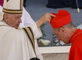 Blessings to gay couples, the tear of Fernández and Francis