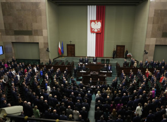 Così i comunisti riciclati dominano la Polonia “democratica”