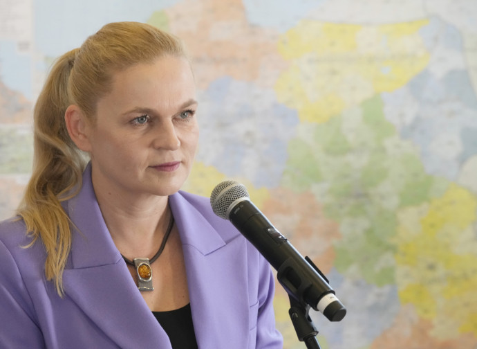 Barbara Nowacka nel 2024 (Ap via LaPresse)