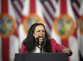 Planned Parenthood, la "non-profit" con compensi milionari