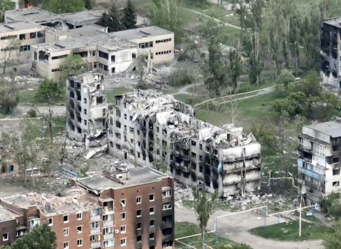 Villaggio di Ocheretyne distrutto (foto Kherson/Green via AP via LaPresse)