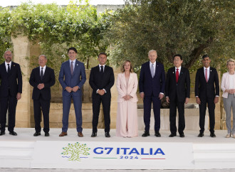 L'Italia cassa l'aborto dal G7? Falso allarme (purtroppo)