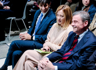 Calenda si avvicina a Meloni, che ha l’arma della legge elettorale