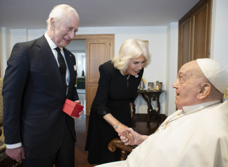 Carlo III in Vaticano, la visita si svolge ma in privato