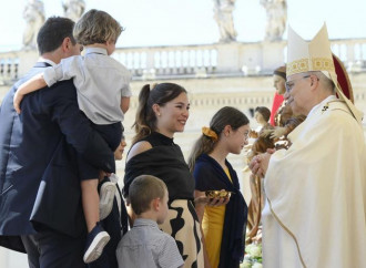 Il matrimonio non è un ideale: così Leone XIV "corregge" Francesco