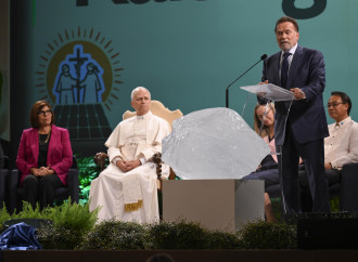 Terminator in Vaticano: il Papa eroe del pannello solare