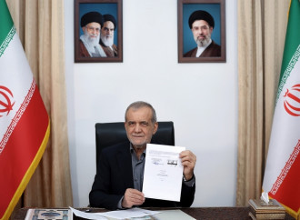 Accordo Usa-Iran: sconfitta di Trump, ma a Teheran il regime si divide