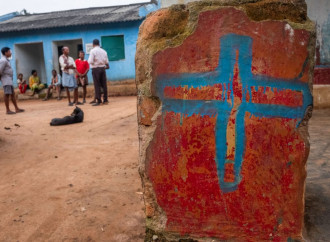 Non c’è posto per i cristiani nei cimiteri indiani