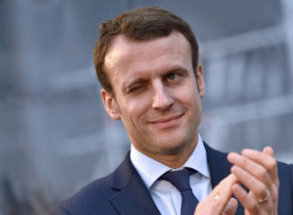 Macron leader per tutti, ma solo a parole