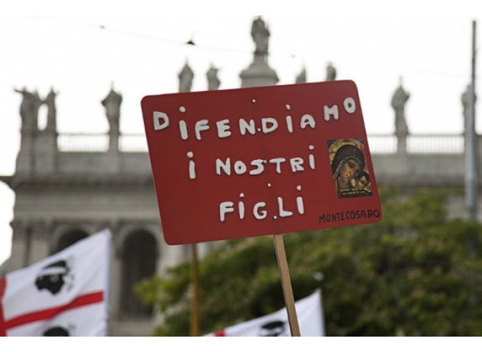 I nuovo Family Day sabato 30 gennaio alle 14 in piazza san Giovanni a Roma I nuovo Family Day sabato 30 gennaio alle 14 in piazza san Giovanni a Roma