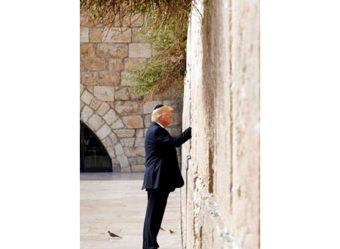Donald Trump al Muro Occidentale Donald Trump al Muro Occidentale