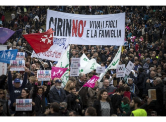 La Cirinnà sale in cattedra dai Francescani per indottrinare i giornalisti
