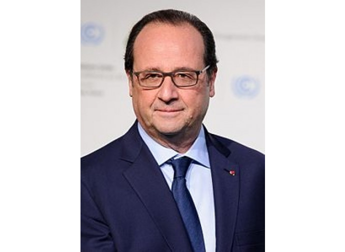 Il presidente francese Hollande Il presidente francese Hollande