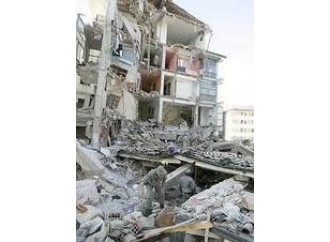 Terremoto in Giappone: 
centinaia le vittime