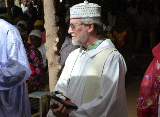 Un Natale da ostaggio. Padre Maccalli nel presepe del Sahel