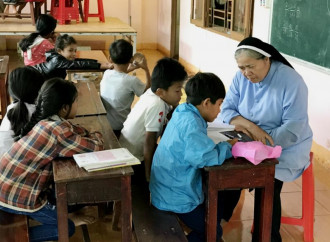 Crisi di valori, crisi economica, le famiglie cristiane in Vietnam affrontano tante sfide