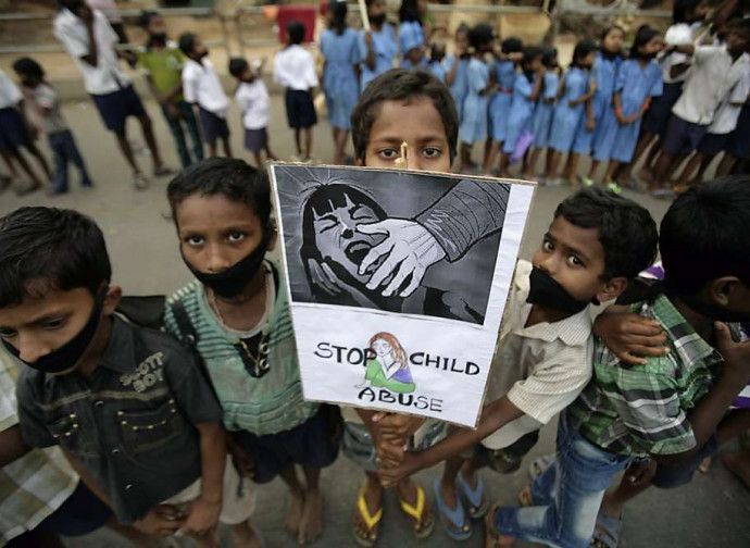 India, protesta contro gli abusi