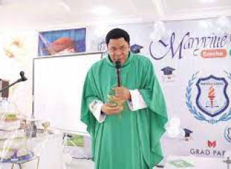 Liberato il sacerdote cattolico rapito in Nigeria