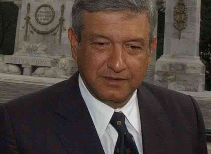 Lopez Obrador (Amlo) Lopez Obrador (Amlo)