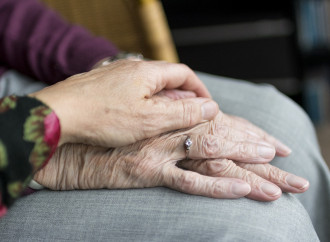 Disabili e anziani, l’eutanasia da Covid è un fatto globale