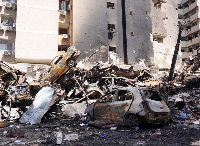 Beirut dopo un bombardamento israeliano (foto di Elisa Gestri)