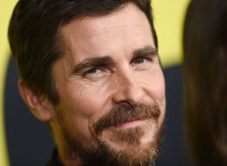 Christian Bale ringrazia Satana e tutti ridono