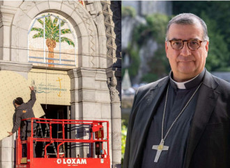 Lourdes rompe gli indugi, coperti i mosaici di Rupnik