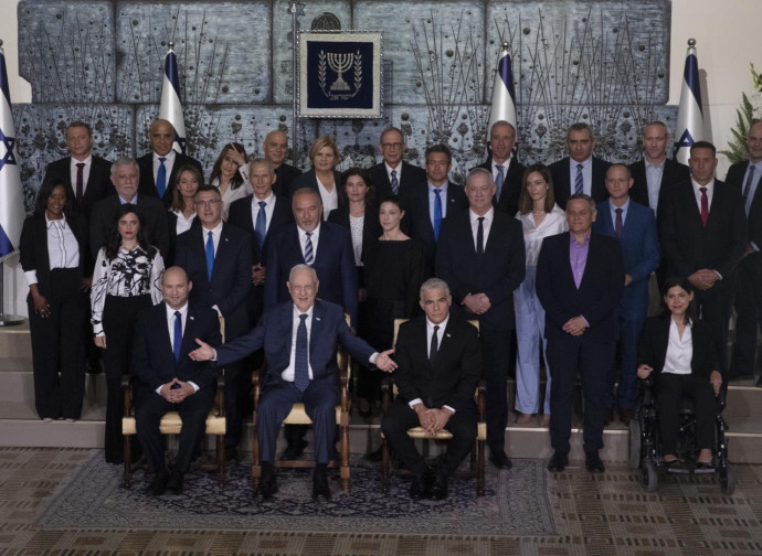 Il nuovo governo israeliano, foto di gruppo