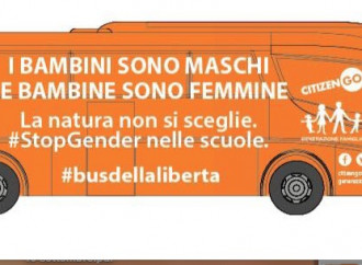 Arriva in Italia il bus della libertà che Soros detesta