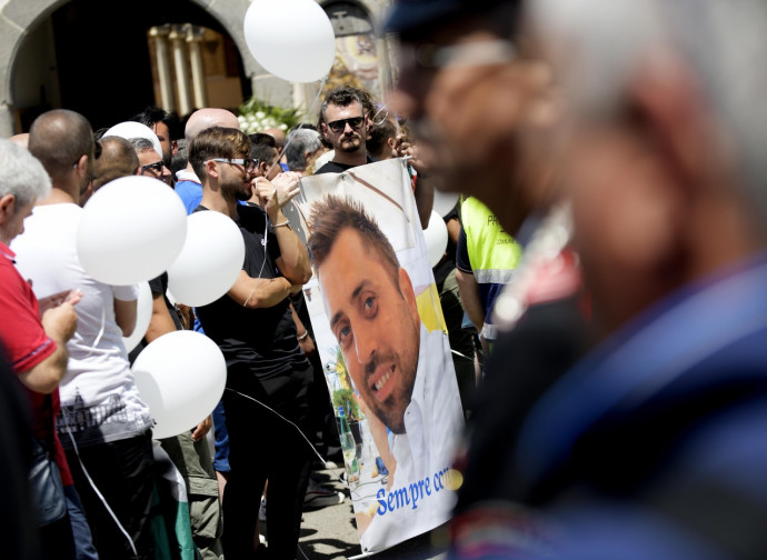 I funerali a Somma Vesuviana di Mario Cerciello Rega I funerali a Somma Vesuviana di Mario Cerciello Rega