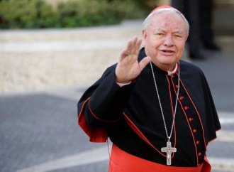 Il cardinale anti-aborto ‘osa’ parlare. Elezioni annullate