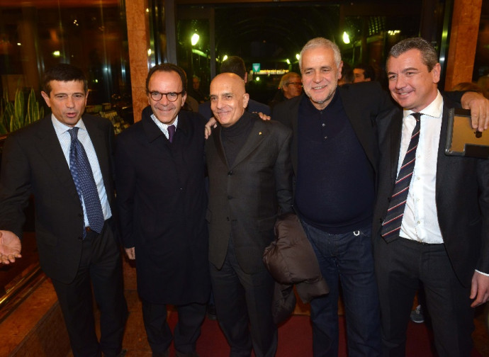 Lupi, Parisi, Albertini, Formigoni e Colucci Lupi, Parisi, Albertini, Formigoni e Colucci