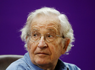L'amicizia di Chomsky ed Epstein, più che uno scandalo è un metodo