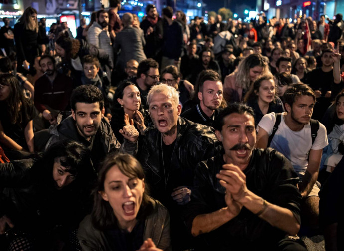 A Istanbul, protesta del Chp