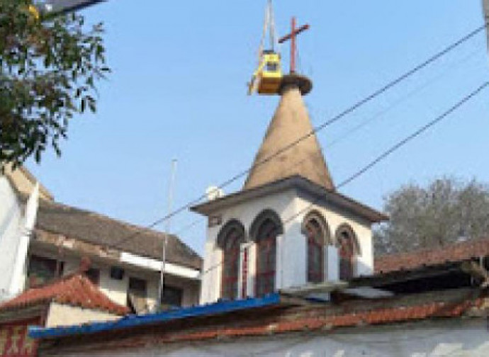 Cina, demolizione della chiesa di Chaocheng Cina, demolizione della chiesa di Chaocheng