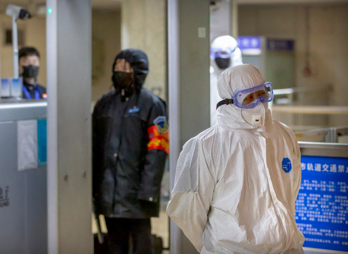 Controlli in tutti gli aeroporti per il virus cinese