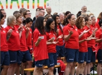 Squadra di calcio femminile del Vaticano non gioca per inni LGBT